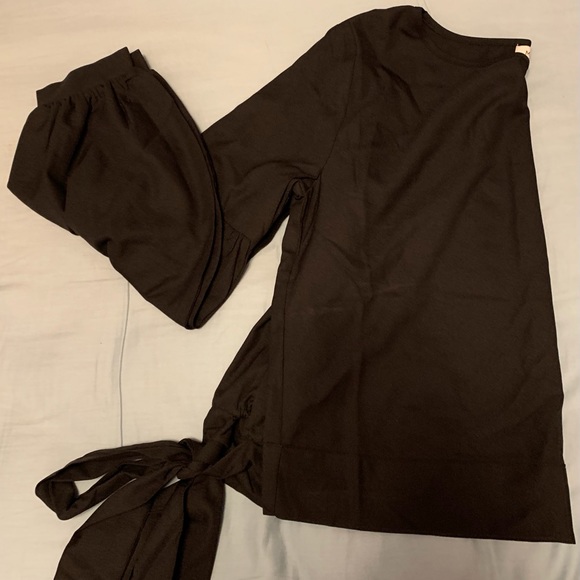 Molly Bracken black blouse - Picture 1 of 3